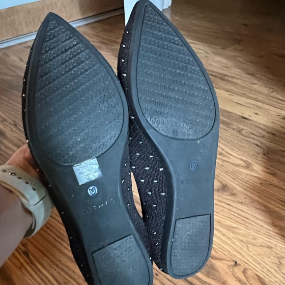 Rothy's Points in "Ivory Dot," black with ivory dots, EUC, size 8 - Picture 3 of 10